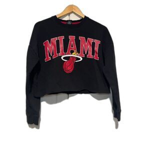 Miami Heat NBA Ultra Game Cropped Crew Neck Sweatshirt